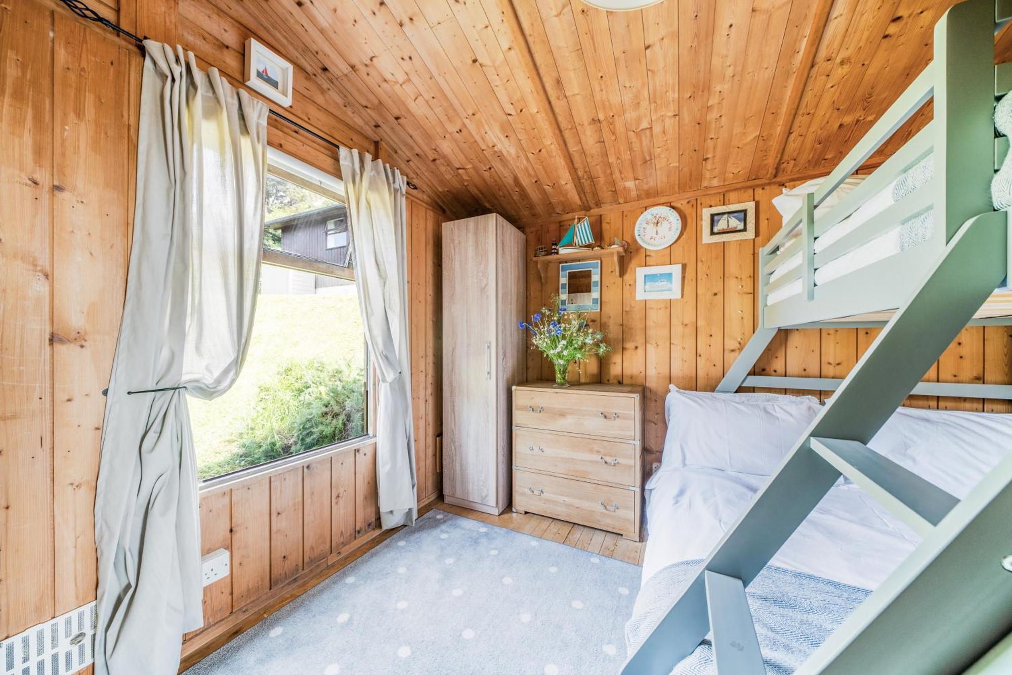 Scandinavian Style Lodge In Rock Wadebridge Exterior foto